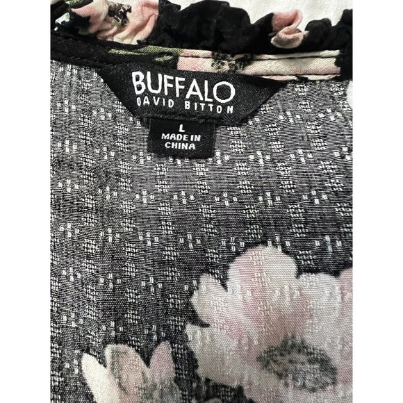 Buffalo David Bitton Womens L Black Floral viscose Flutter Sleeve blouse peasant - Picture 5 of 7